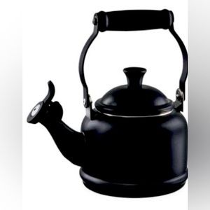 Le Creuset Demi Steel Enamel Kettle